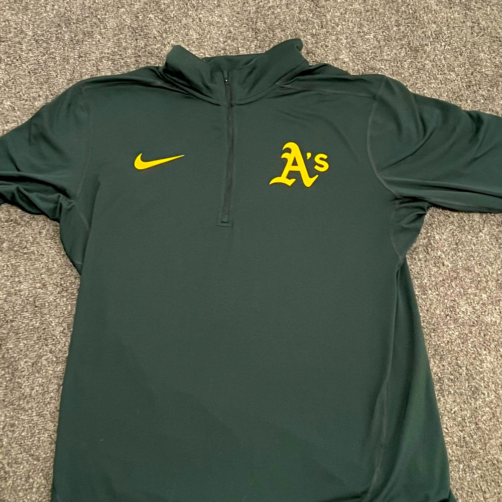 Nike dry fit Oakland athletic sweater